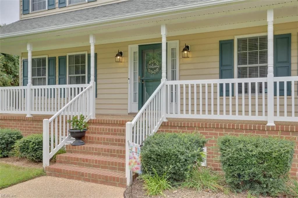 129 Bradley DR, YORKTOWN VA 23692 - Photo 3