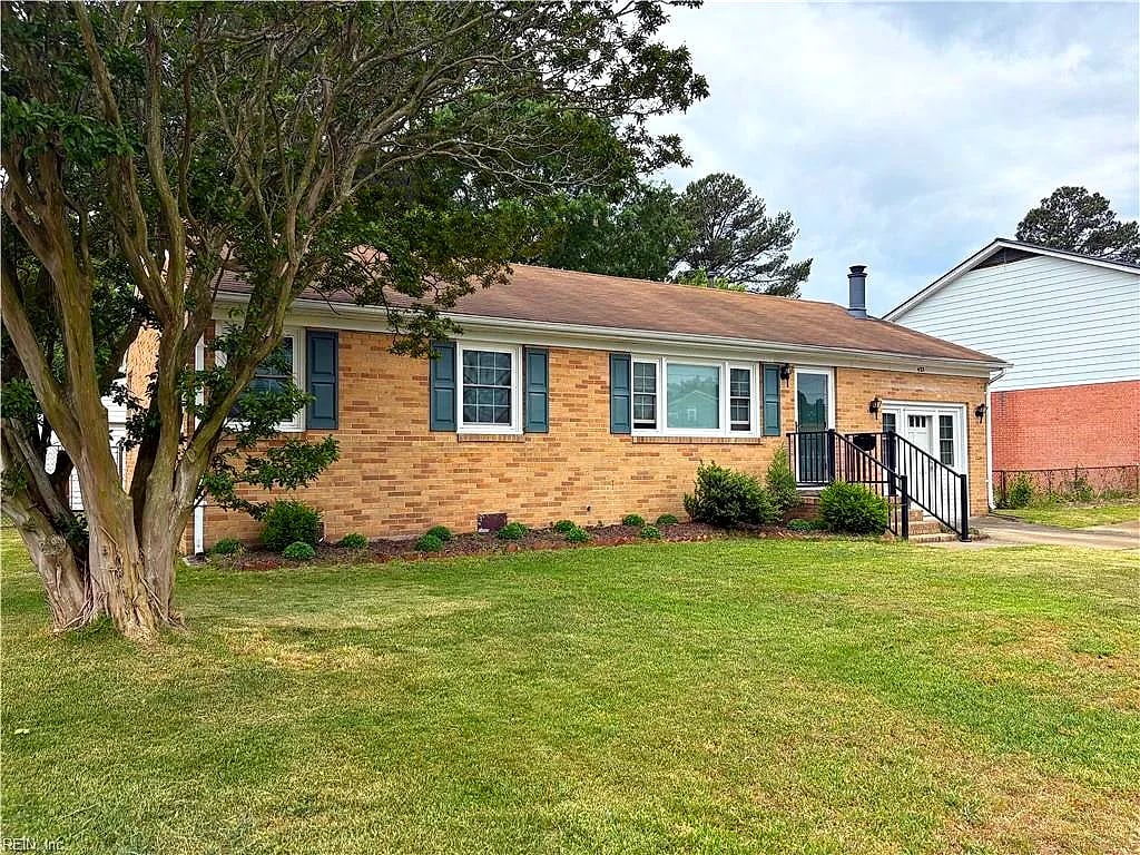 423 Big Bethel RD, Hampton — 3 bed Residential, 1,308 sqft