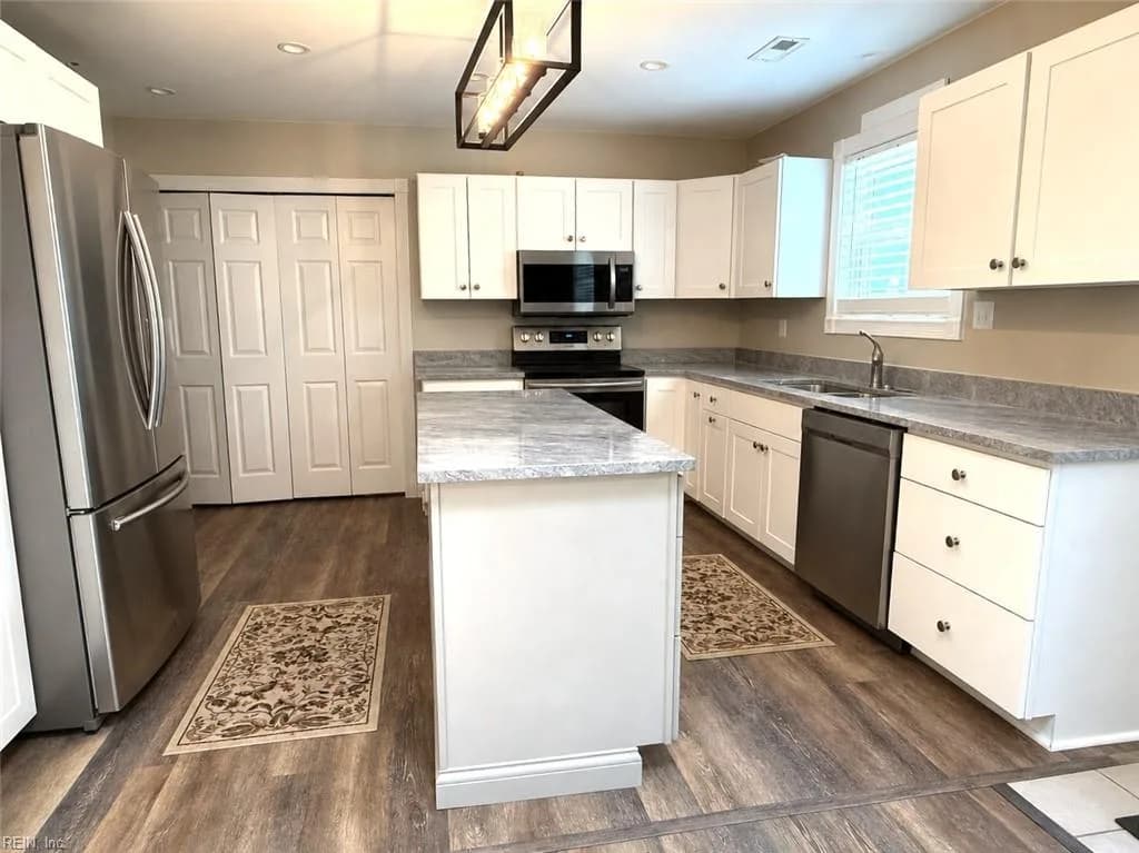 1359 Cypress PL, CHESAPEAKE VA 23320 - Photo 4