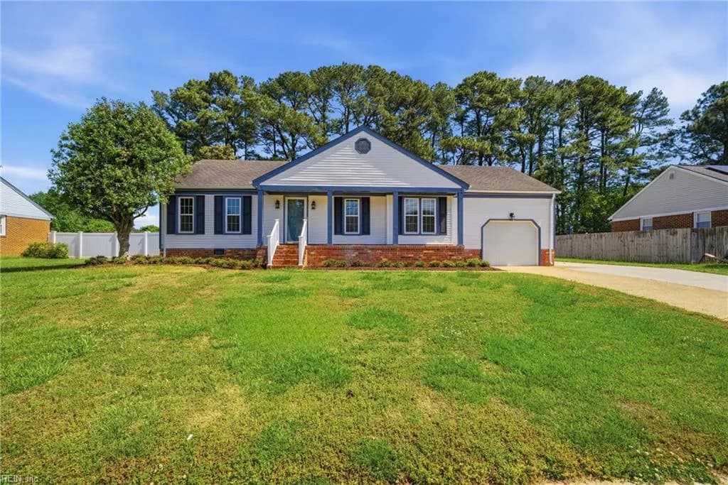 408 Gloria DR, CHESAPEAKE VA 23322 - Photo 5