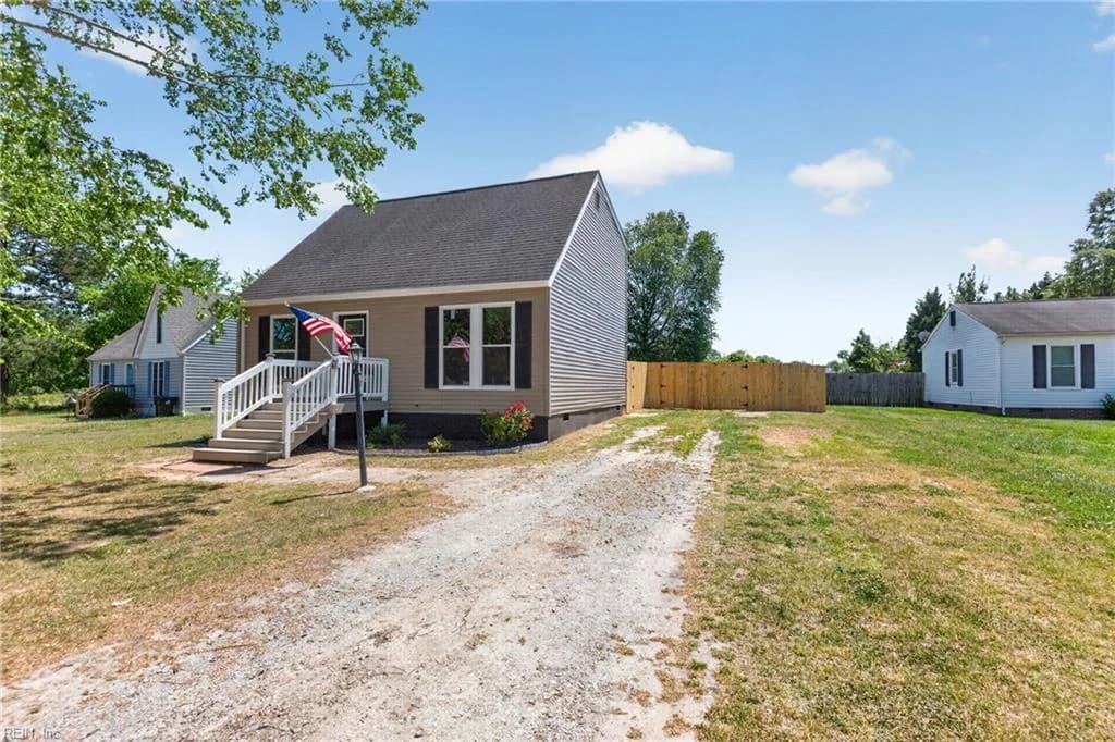 103 Sandpiper DR, SMITHFIELD VA 23430 - Photo 3