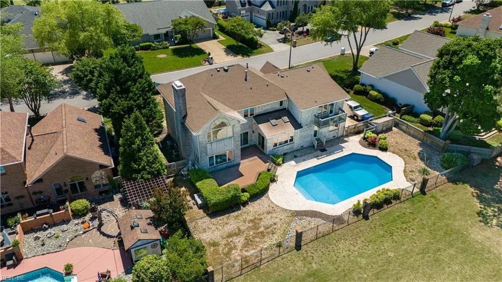 2112 Chamberling KY, VIRGINIABEACH VA 23454 - Photo 3