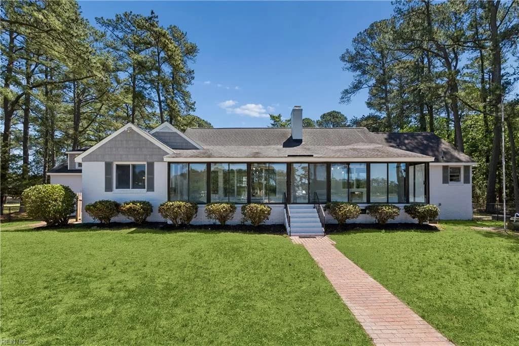 16 Pine LN, HAMPTON VA 23664 - Photo 3