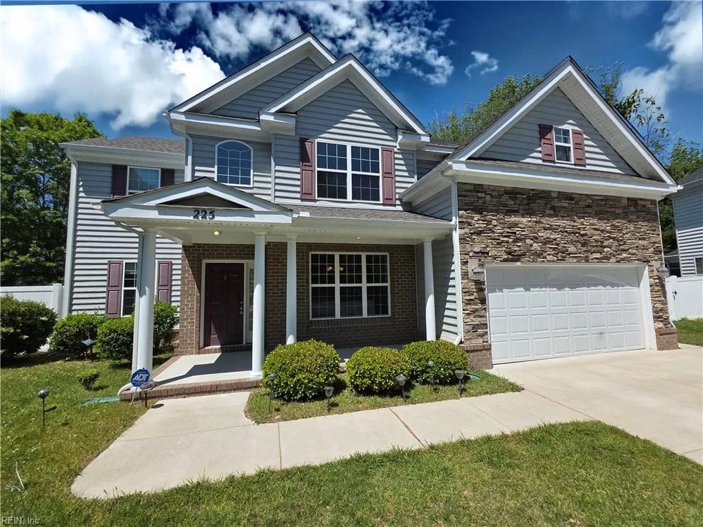 225 Creston CT, CHESAPEAKE VA 23323 - Main photo