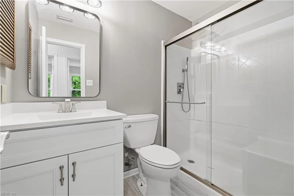 3033 Monet DR, VIRGINIABEACH VA 23456 - Photo 3