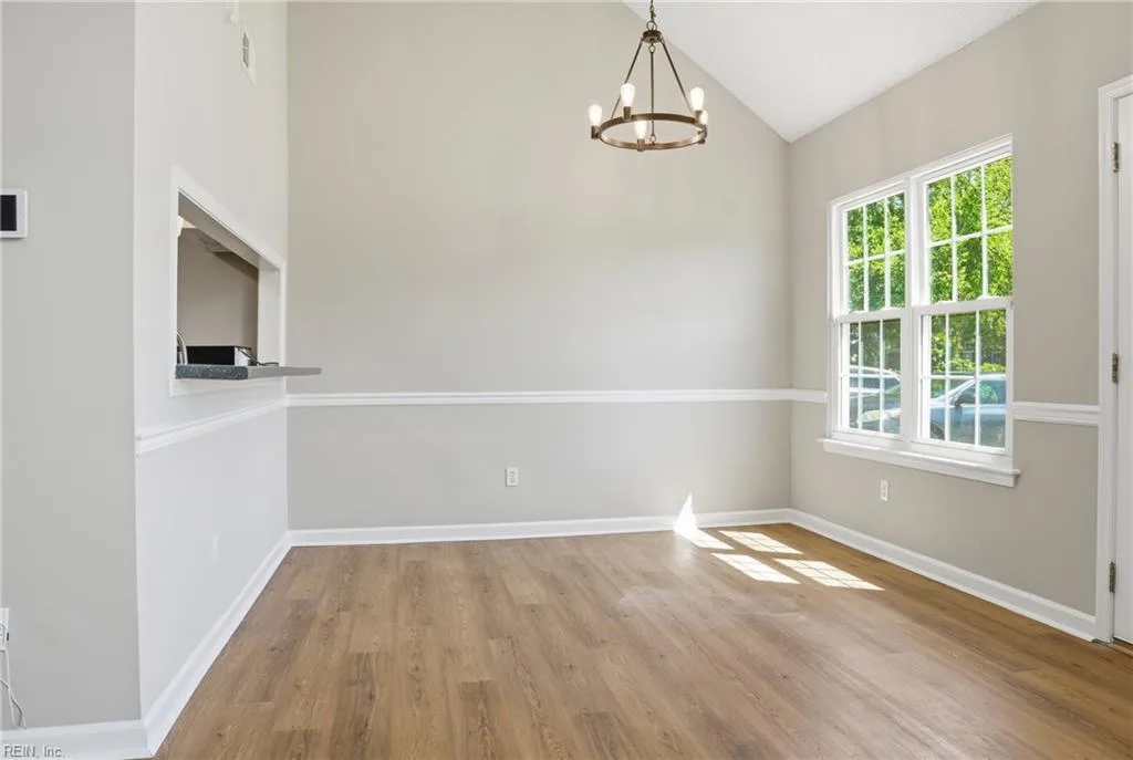 3946 Seeman RD, VIRGINIABEACH VA 23452 - Photo 3
