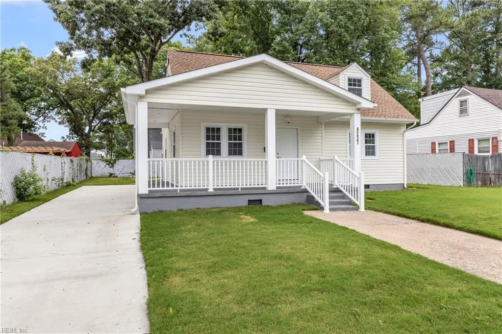 8227 Briarwood CIR, NORFOLK VA 23518 - Photo 3