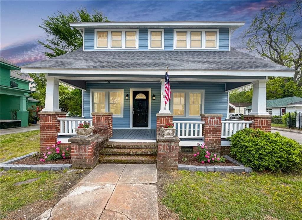 301 Shepard ST, ELIZABETHCITY NC 27907 - Photo 2