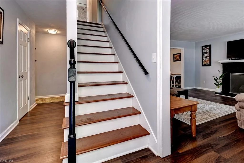 95 Gum Grove DR, NEWPORTNEWS VA 23601 - Photo 5