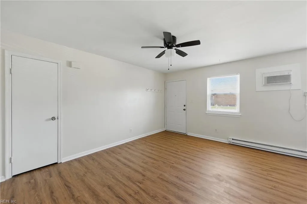 711 Easy ST, NORFOLK VA 23505 - Photo 3