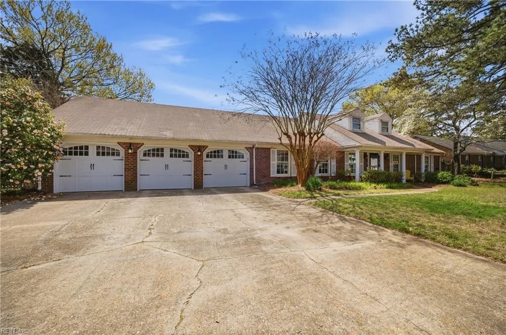2605 Admiral DR, VIRGINIABEACH VA 23451 - Photo 4