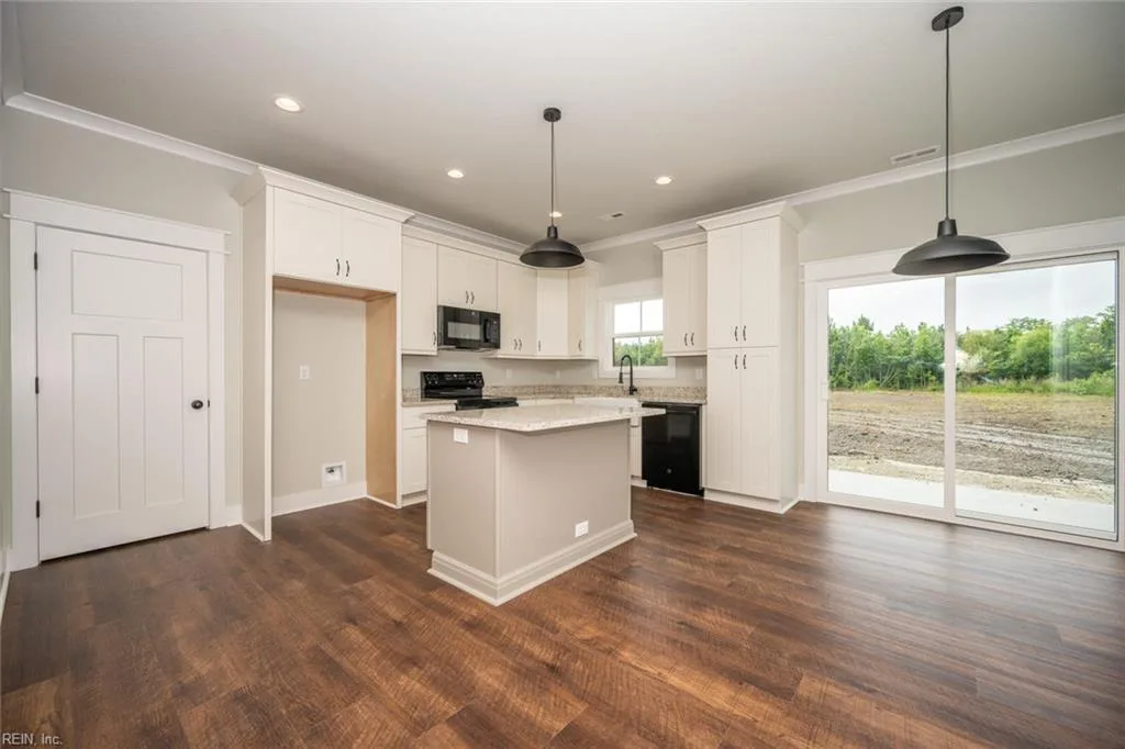 350 Sharber LN, ELIZABETHCITY NC 27909 - Photo 3