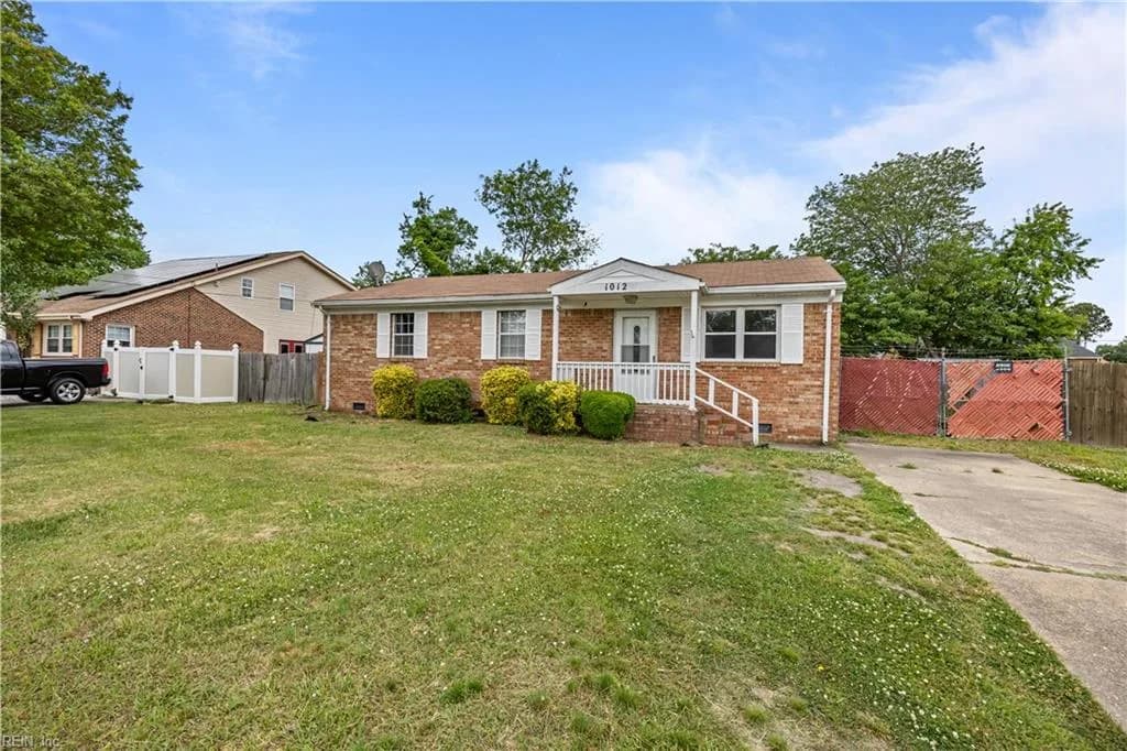 1012 Nelson ST, CHESAPEAKE VA 23324 - Photo 4