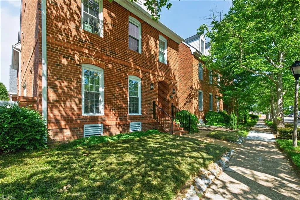 322 W Olney RD, NORFOLK VA 23507 - Photo 4