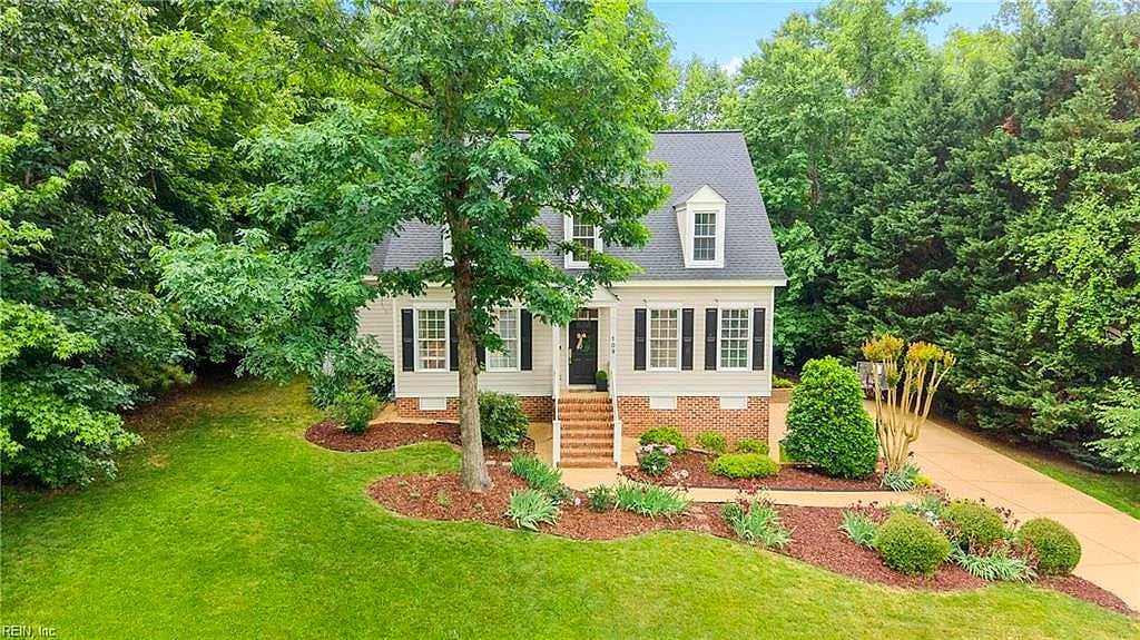 109 Marion NONE, Williamsburg — 4 bed Residential, 3,495 sqft