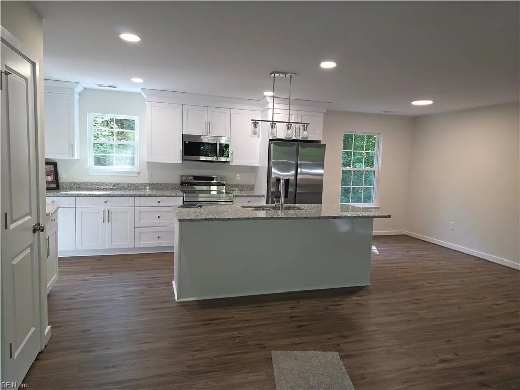 5738 Hickory Fork RD, GLOUCESTER VA 23061 - Photo 3