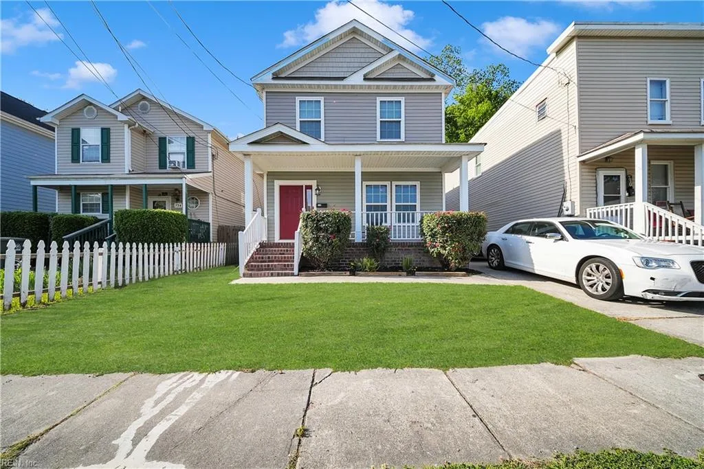 738 Fremont ST, Norfolk — 3 bed Residential, 1,780 sqft