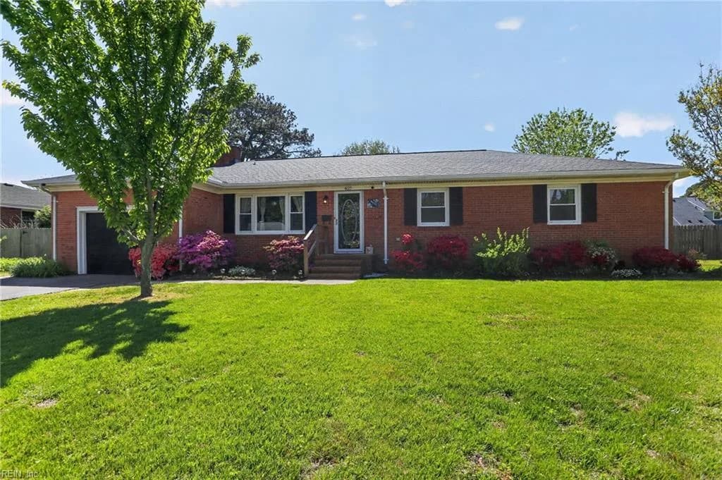 4617 Twain LN, VIRGINIABEACH VA 23455 - Main photo