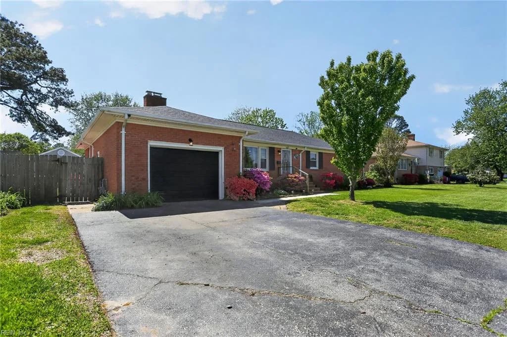 4617 Twain LN, VIRGINIABEACH VA 23455 - Photo 3