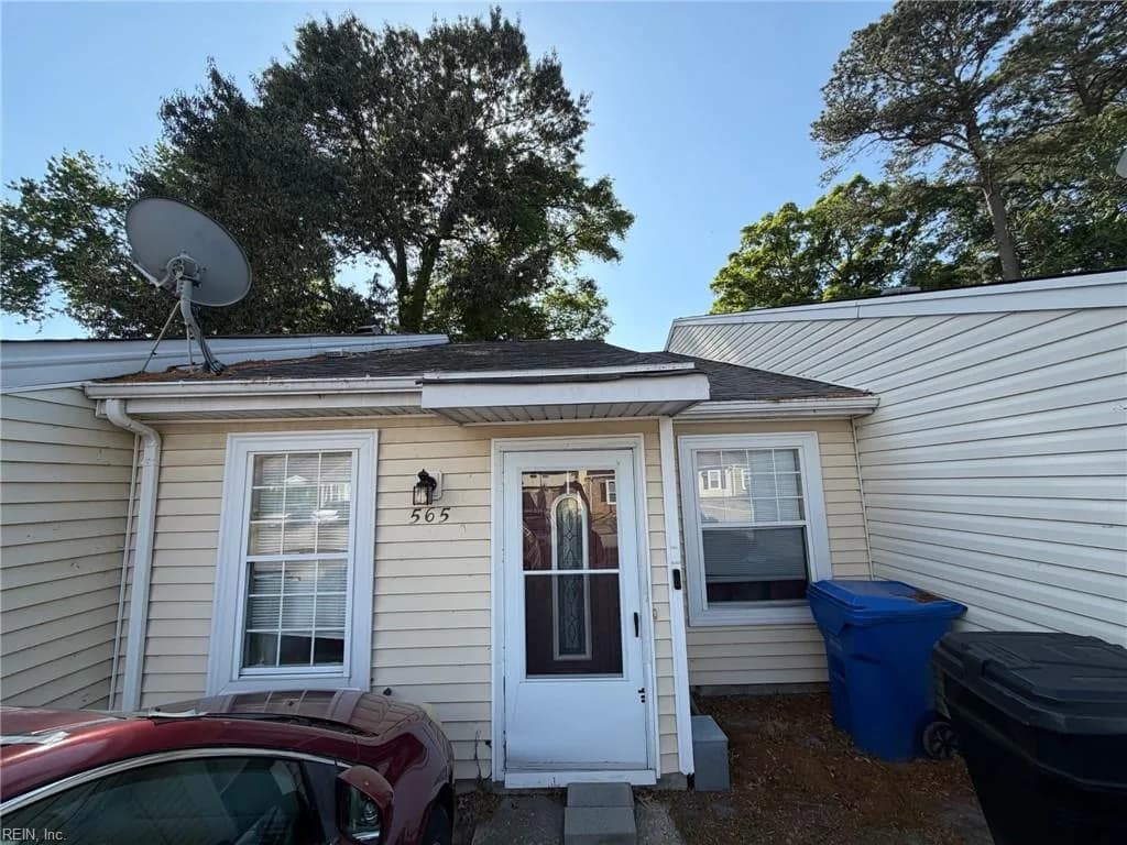 565 Peregrine ST, VIRGINIA BEACH VA 23462 - Main photo