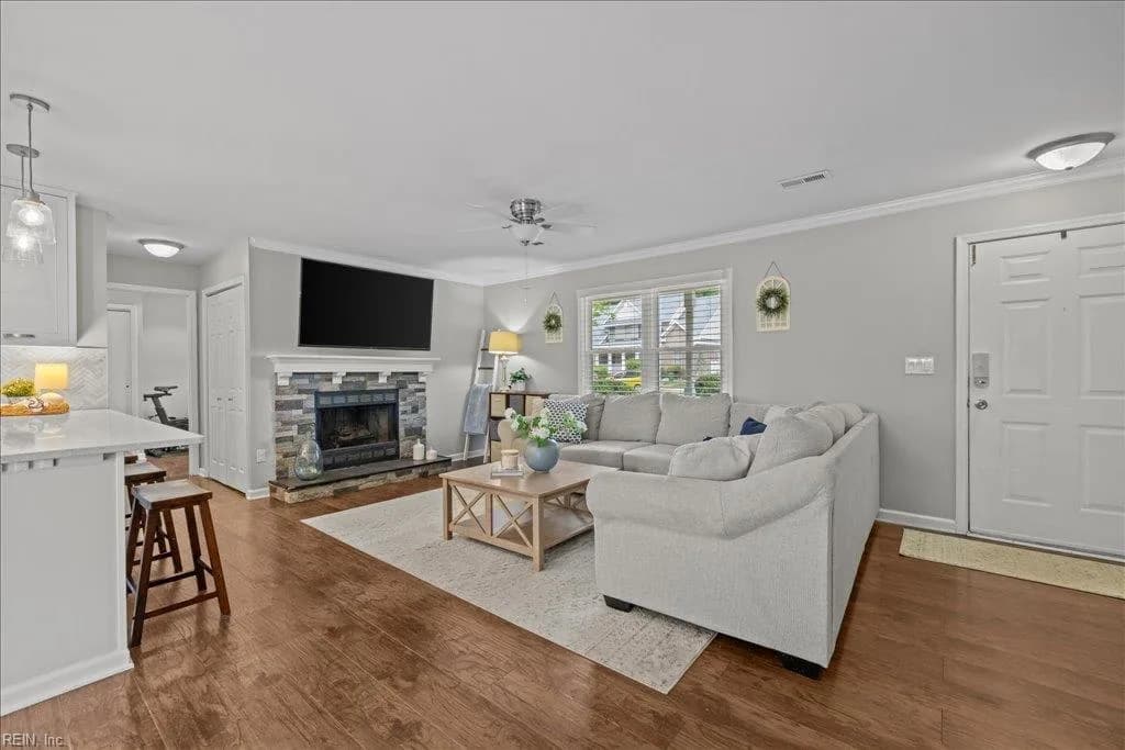 1477 Shoveller AVE, VIRGINIABEACH VA 23454 - Photo 3