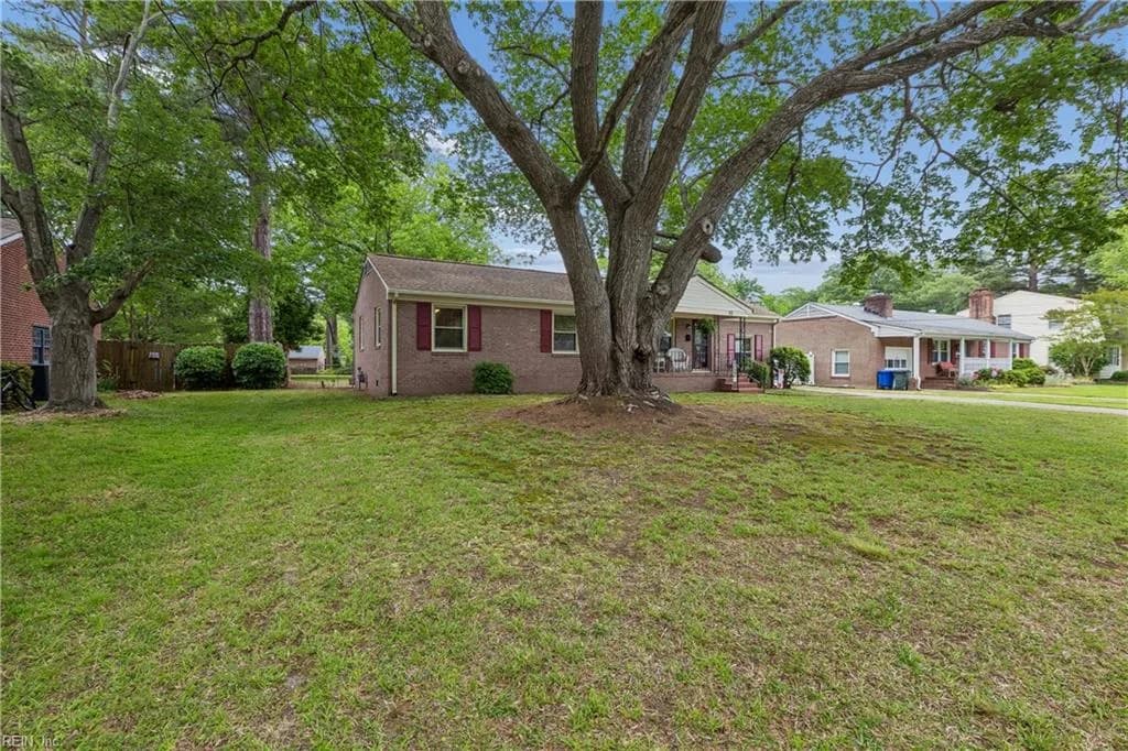 10 Fawn LN, NEWPORTNEWS VA 23602 - Photo 4