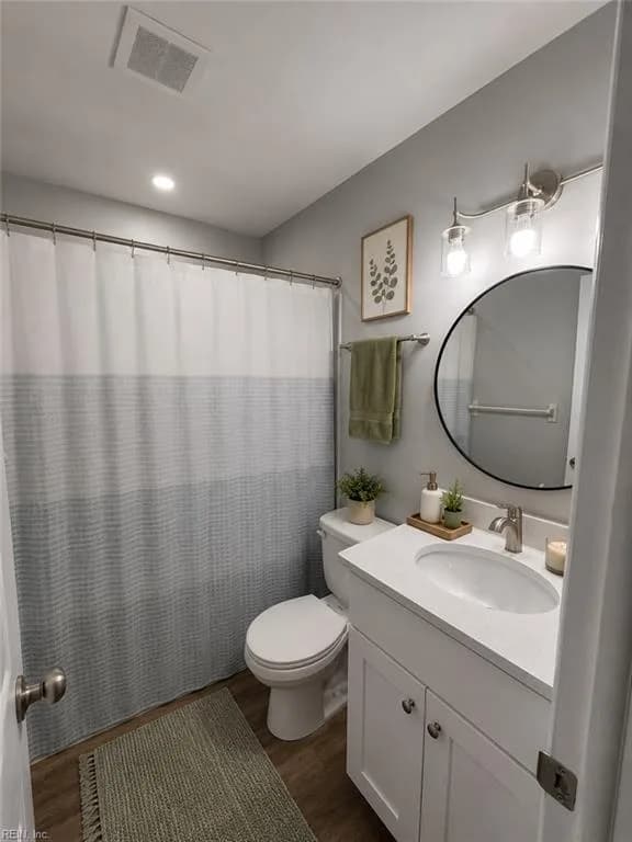 320 Hospital DR, VIRGINIABEACH VA 23452 - Photo 5
