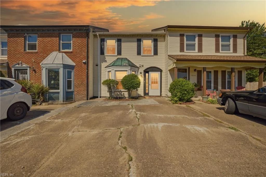 1212 Hillock XING, VIRGINIABEACH VA 23455 - Main photo