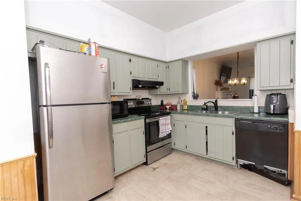 4309 Turpin PL, NEWPORTNEWS VA 23602 - Photo 5