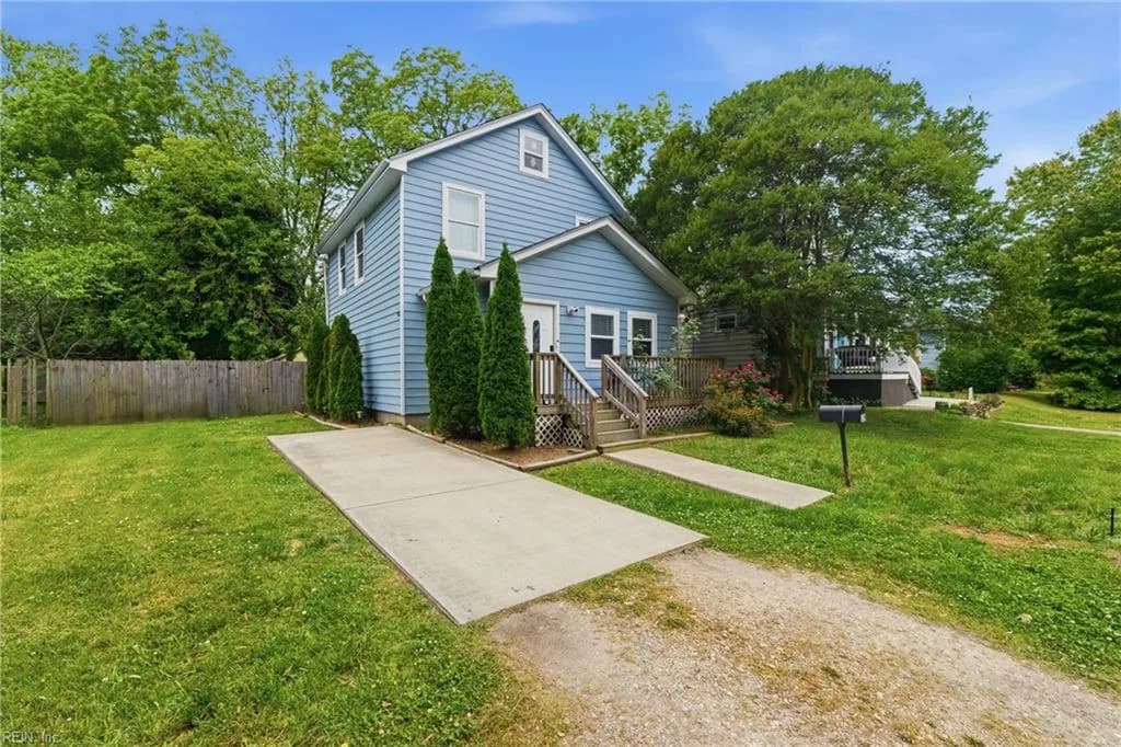 139 Locust AVE, HAMPTON VA 23661 - Photo 3