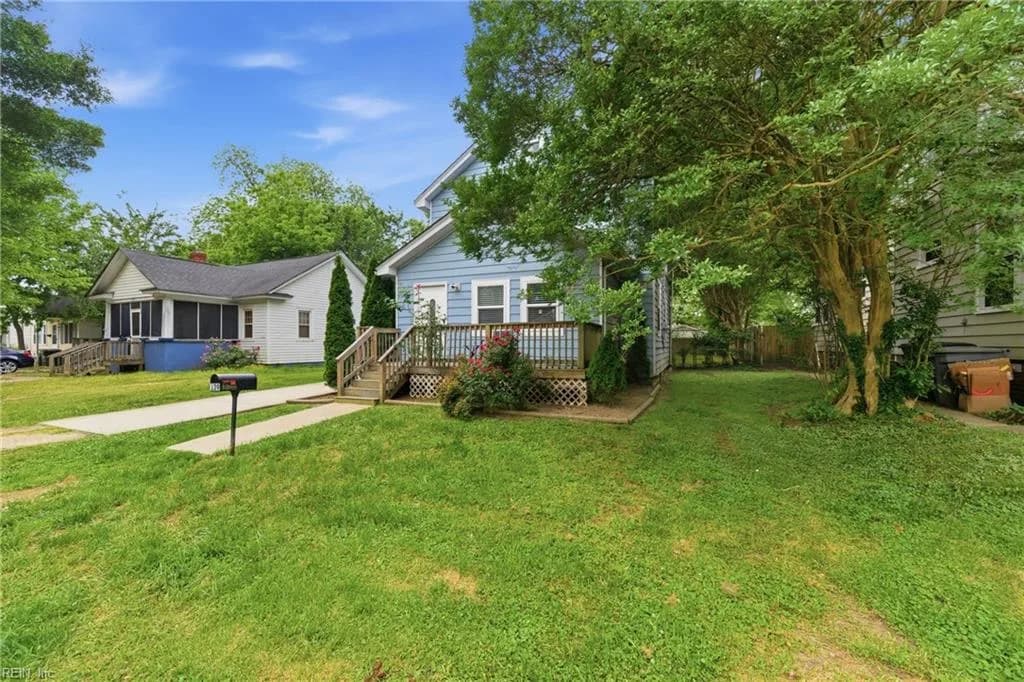 139 Locust AVE, HAMPTON VA 23661 - Photo 4