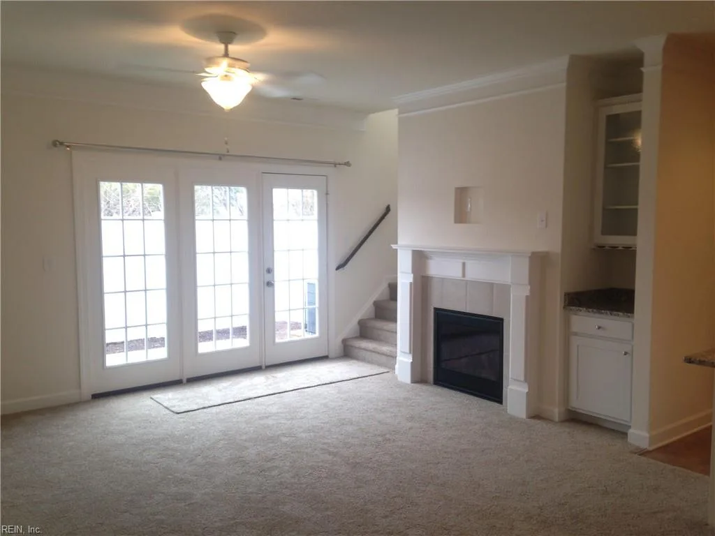 516 Abelia WAY, CHESAPEAKE VA 23322 - Photo 3