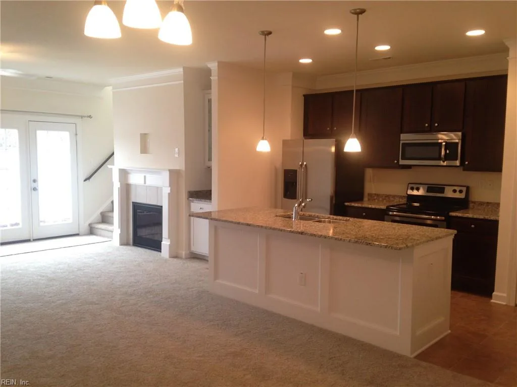 516 Abelia WAY, CHESAPEAKE VA 23322 - Photo 5