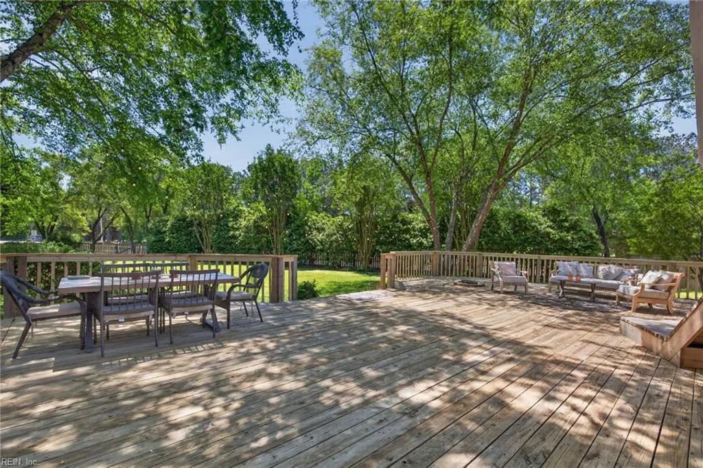 704 Ravenstone CT, CHESAPEAKE VA 23322 - Photo 5