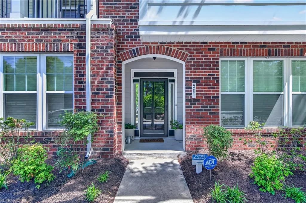 501 Violet CT, NEWPORTNEWS VA 23602 - Photo 5