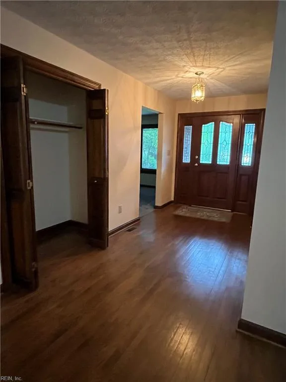 202 Chelmsford WAY, NEWPORTNEWS VA 23606 - Photo 3