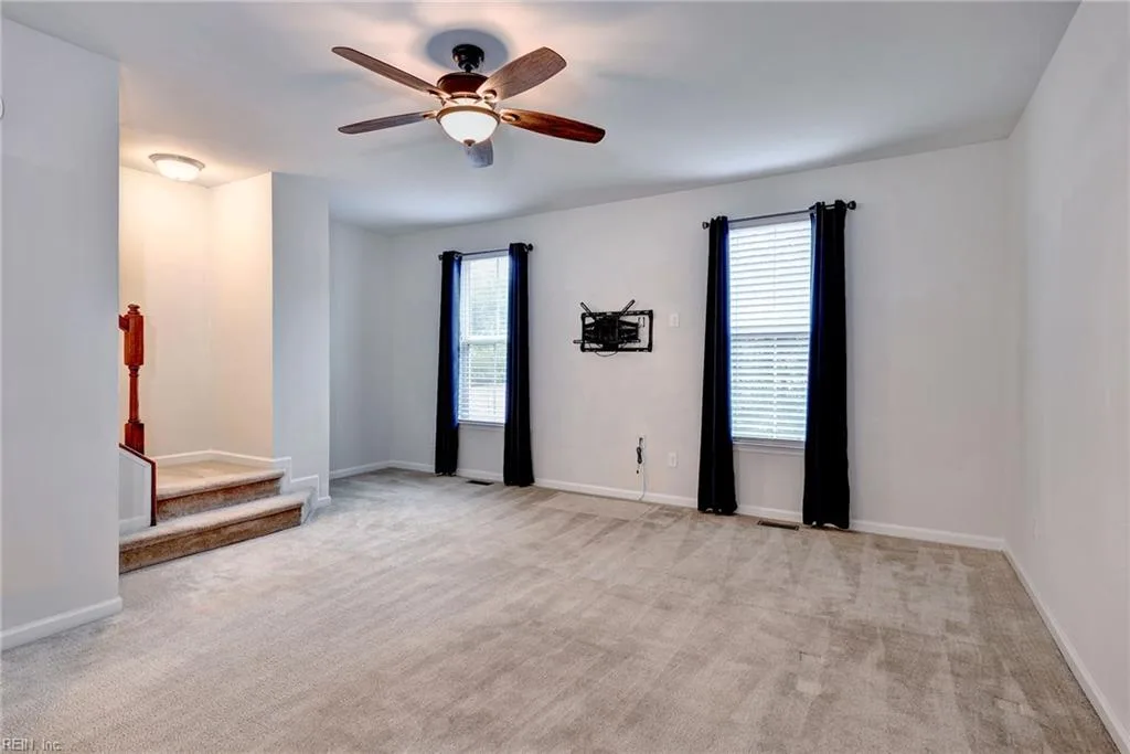 7502 Luminary DR, WILLIAMSBURG VA 23188 - Photo 4