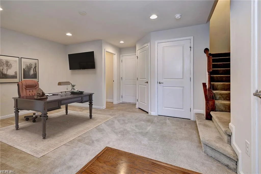 7502 Luminary DR, WILLIAMSBURG VA 23188 - Photo 5