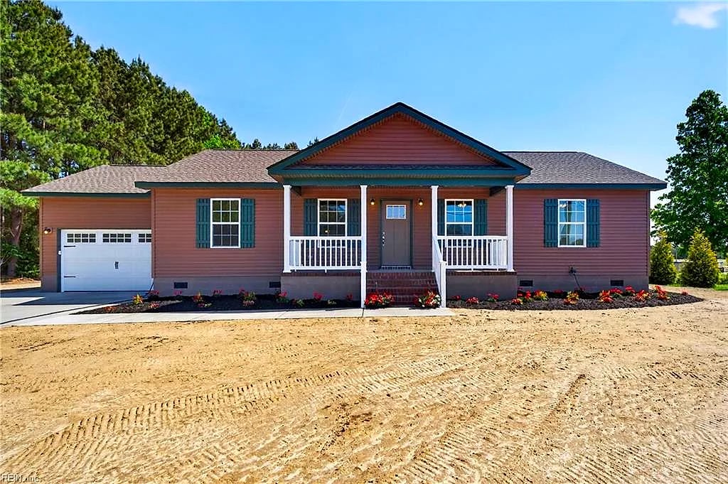 900 Dutch RD, SUFFOLK VA 23437