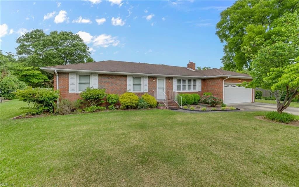 304 Sarazen DR, PORTSMOUTH VA 23701 - Photo 3