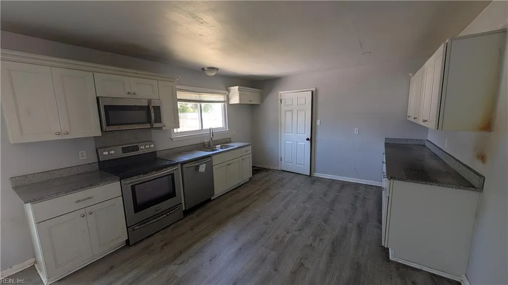 629 Breeds Hill RD, VIRGINIABEACH VA 23462 - Photo 5