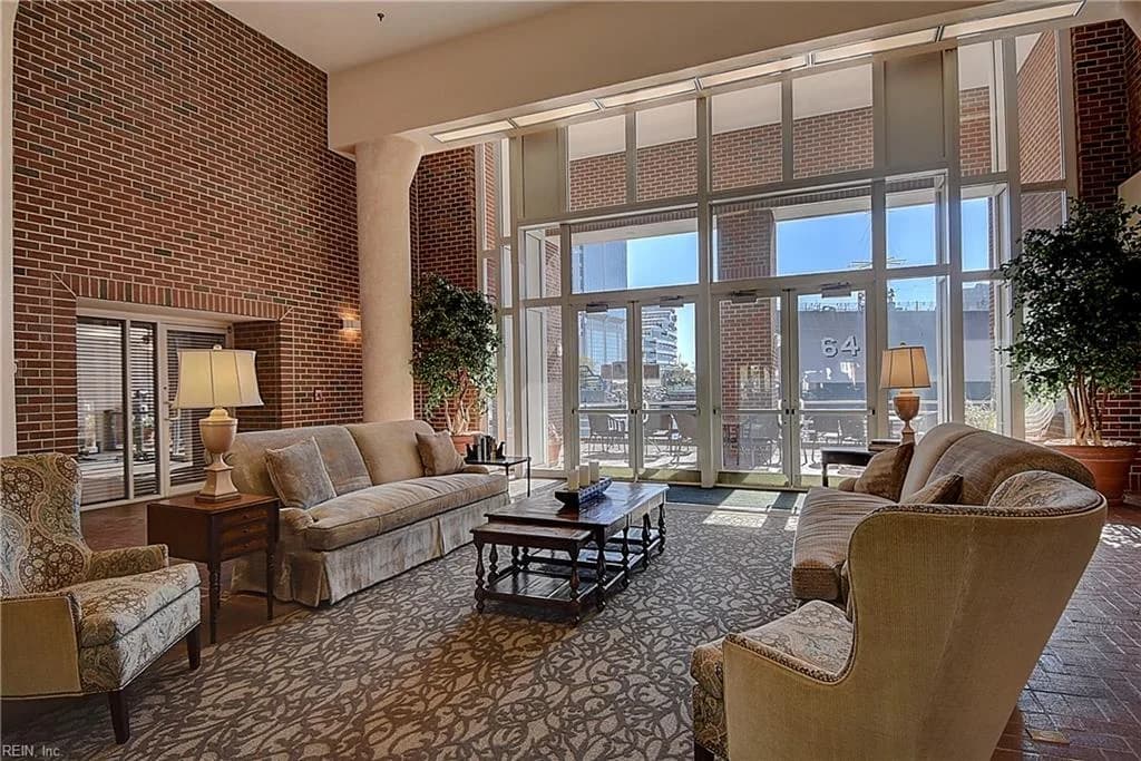 215 Brooke AVE #411, NORFOLK VA 23510 - Photo 5