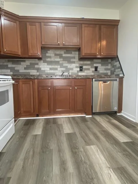 255 Greenbrier AVE, NORFOLK VA 23505 - Photo 4