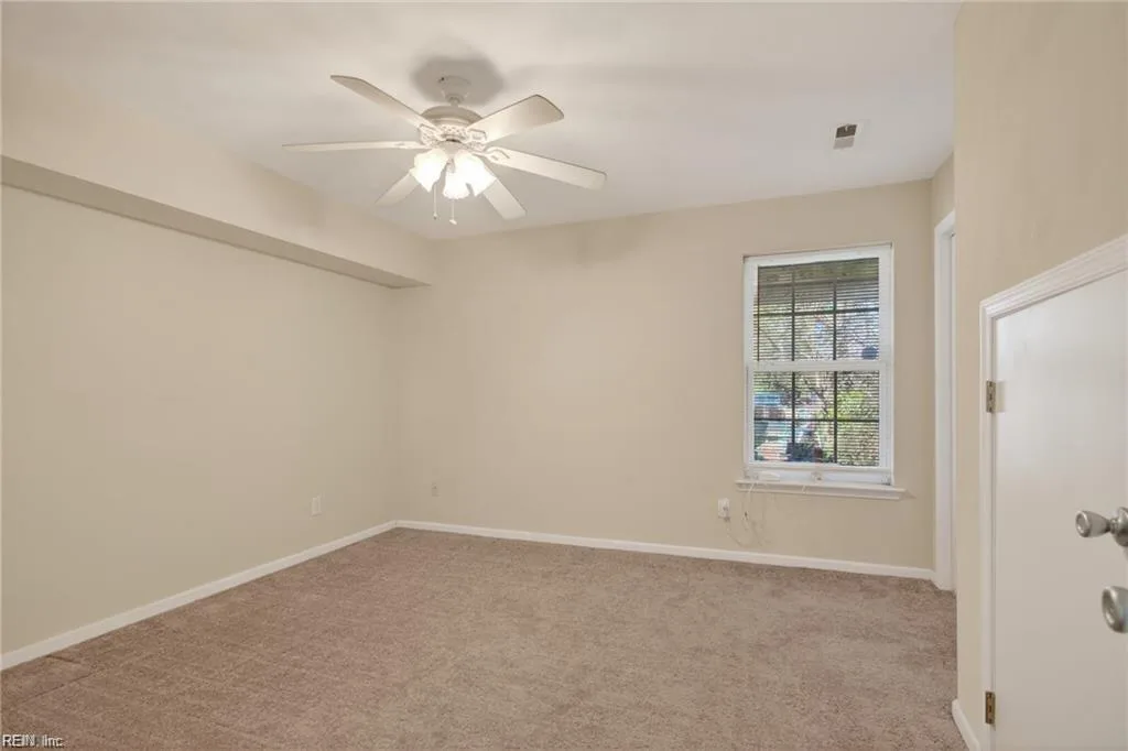 8125 Redmon RD #B, NORFOLK VA 23518 - Photo 4