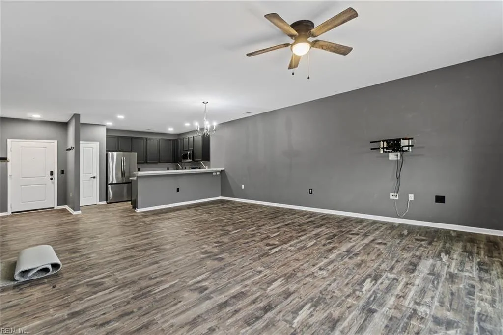 4332 Hillingdon BND #205, CHESAPEAKE VA 23321 - Photo 2