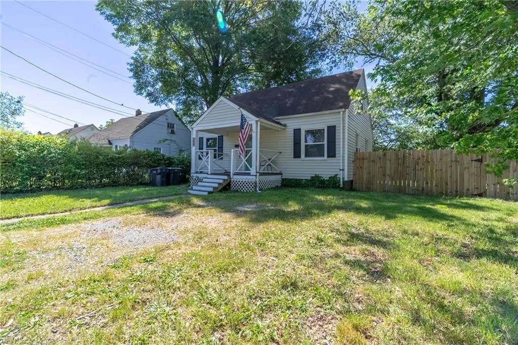 709 Lee ST, HAMPTON VA 23669 - Photo 5