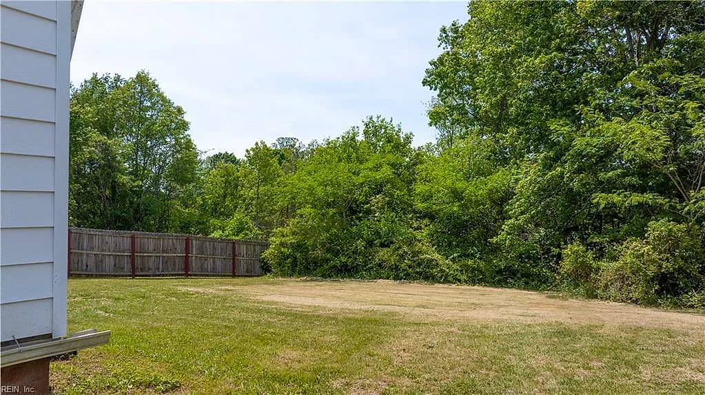 1018 Askin ST, MARTINSVILLE VA 24112 - Photo 5