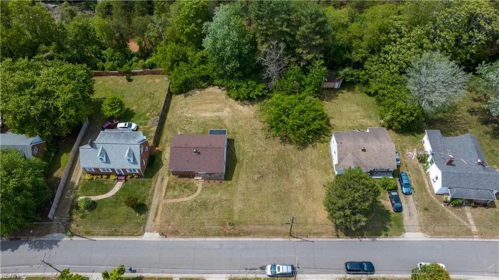 1016 Askin ST, MARTINSVILLE VA 24112 - Photo 5
