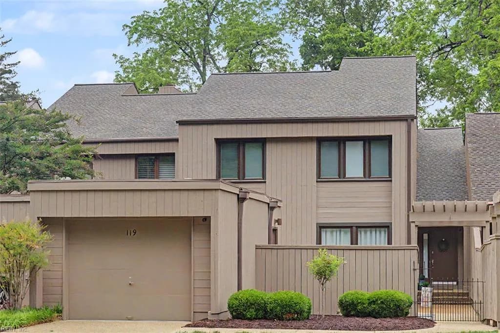 119 Harrops GLN, WILLIAMSBURG VA 23185 - Photo 2