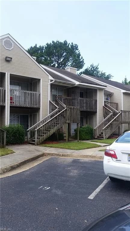 16 Lakeside CRES #B, HAMPTON VA 23669 - Photo 3